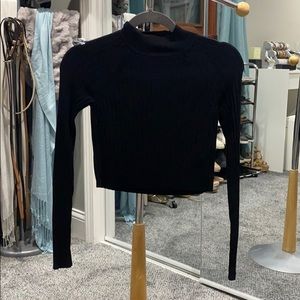 Black cropped turtle neck sweater